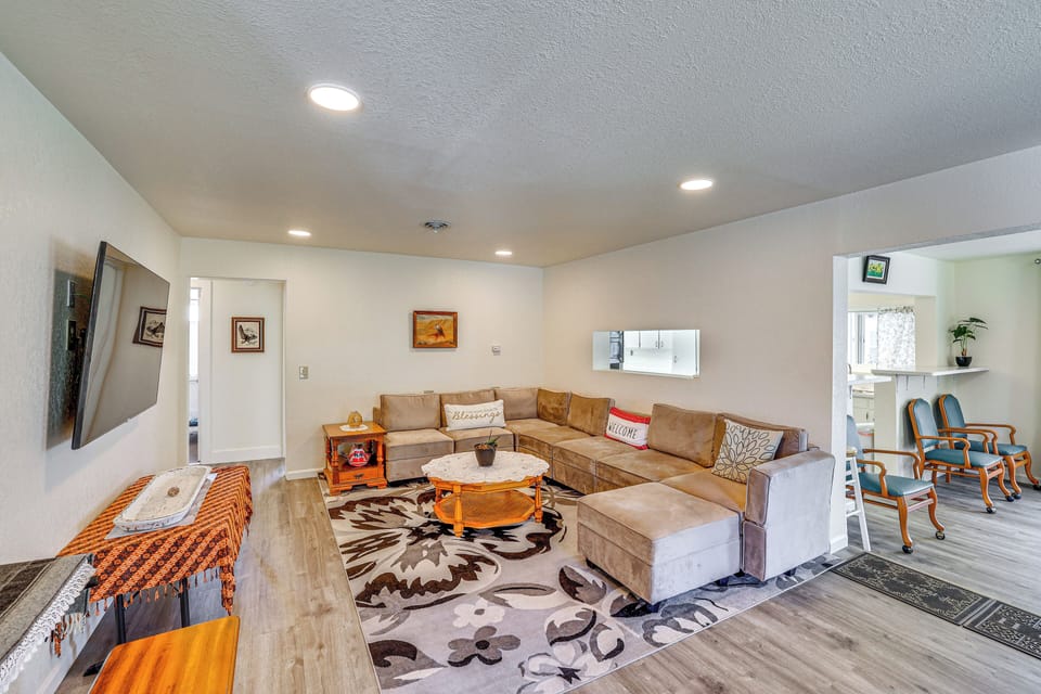 Grangeville Vacation Rental | 3BR | 1.5BA | 1,774 Sq Ft | 2 Steps to Enter