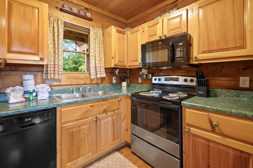 Equipped Kitchen