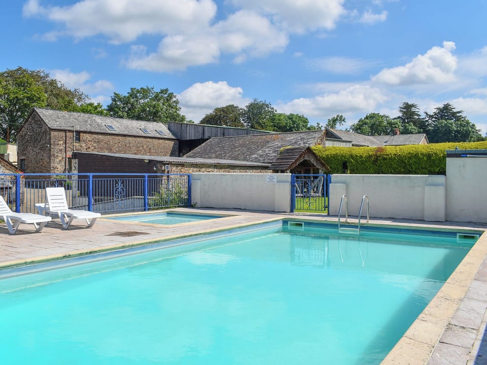 Swimming pool | The Cart Linhay, Bideford