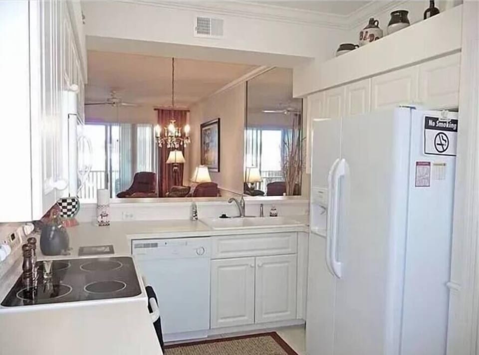 Kitchen (1)