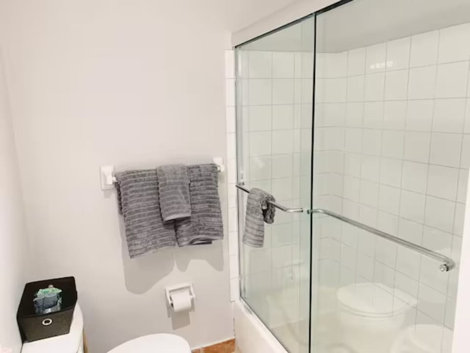 Indulge in opulence within our stunning bathroom retreat – a perfect blend of style and functionality. Immerse yourself in the lavish comfort of this meticulously designed space, creating an atmosphere that enhances relaxation and rejuvenation. 