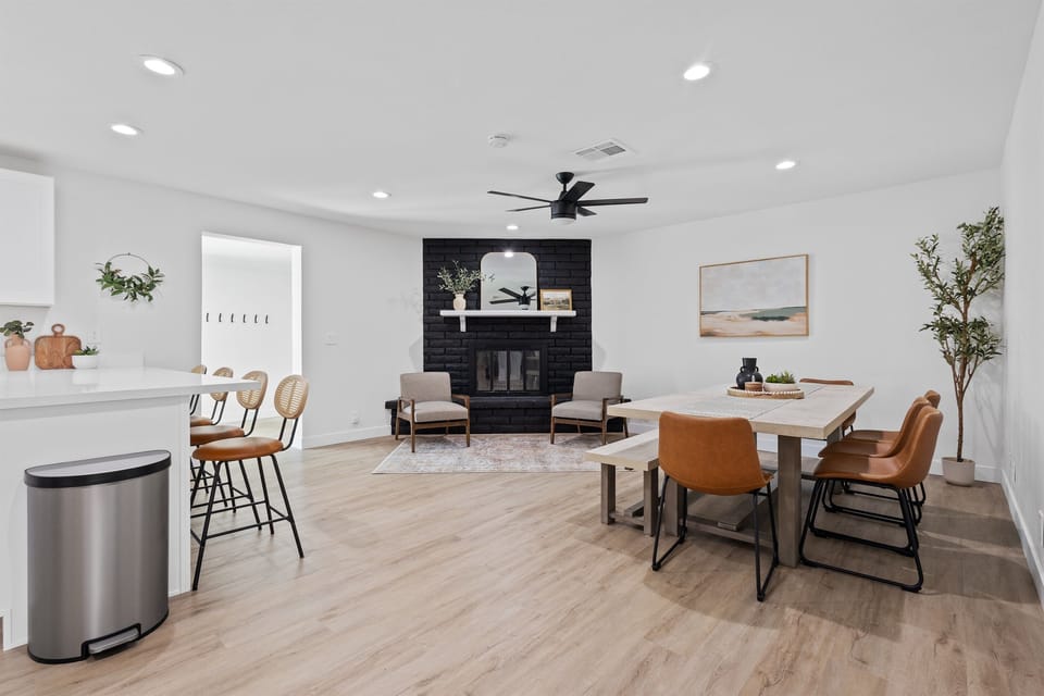 Dinning Room with 8 Person Table