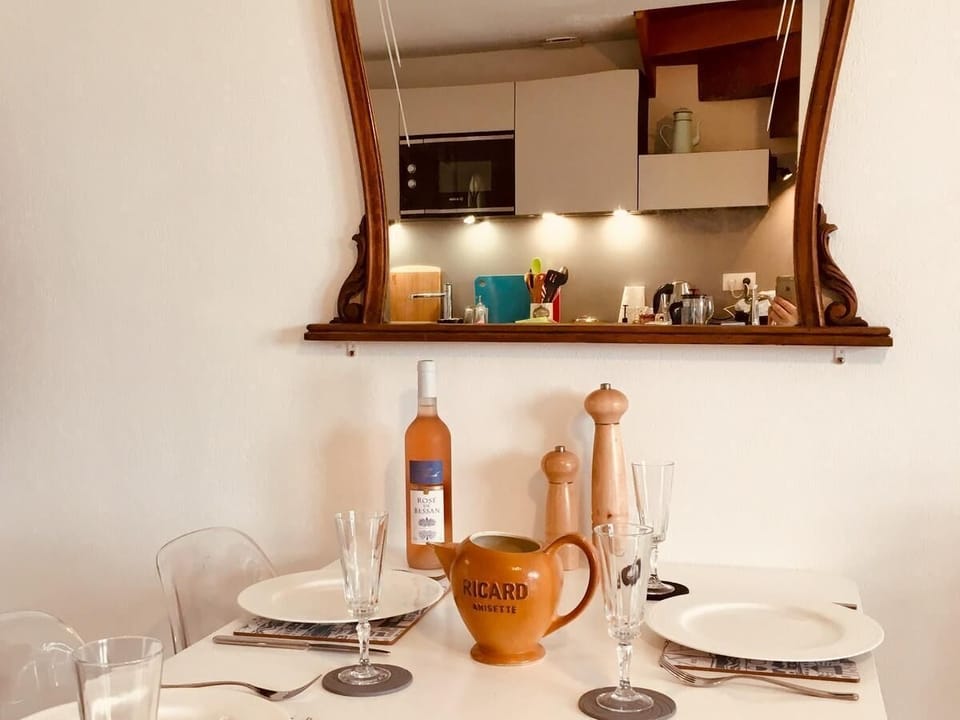 Living-dining room