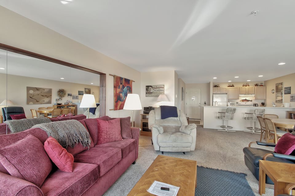 112 Vacation by the Sea