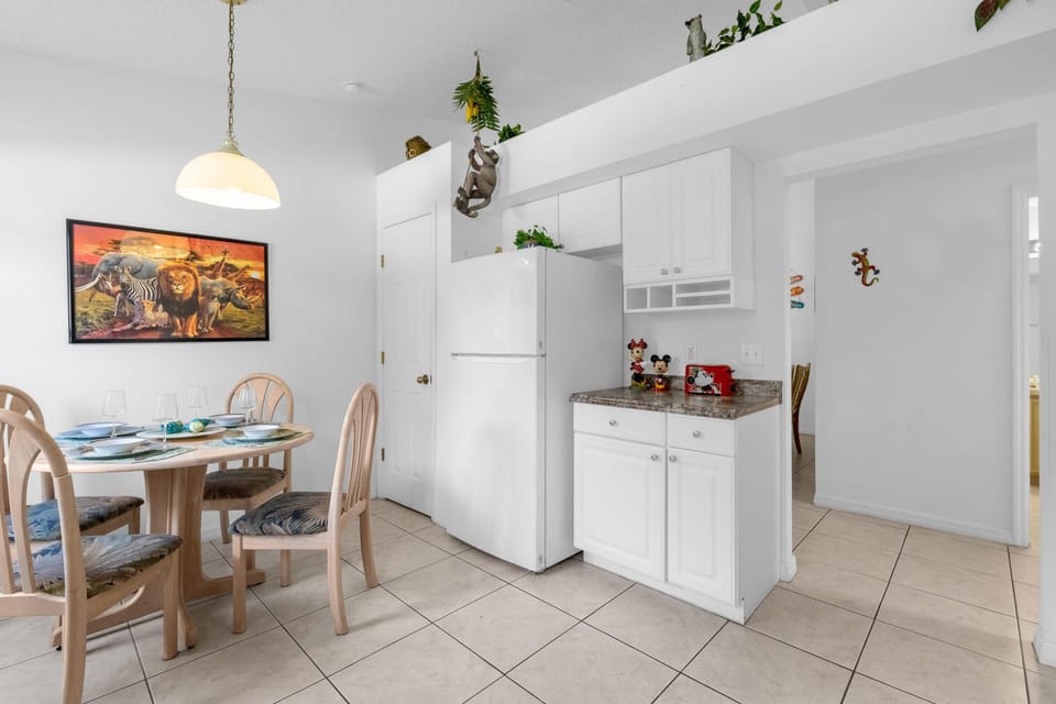 Spacious Kitchen Design