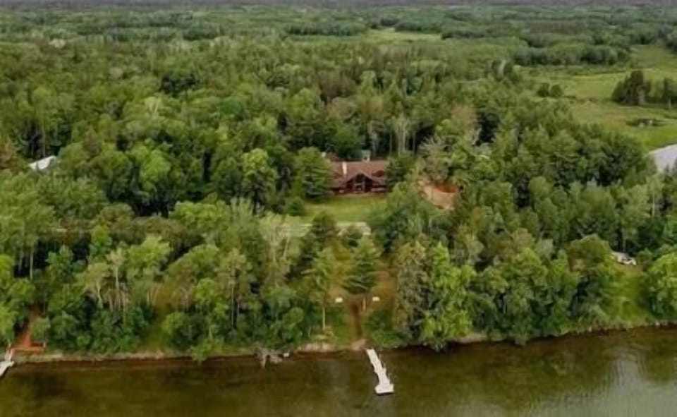 9ca4c3eb f73b 4a9b 8aff 85cc0876d602