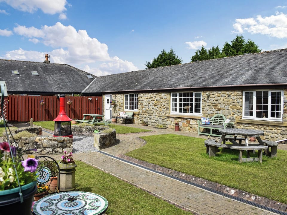Exterior | Curlew Cottage - Hadrian&rsquo;s Wall Country Cottages, Haydon Bridge