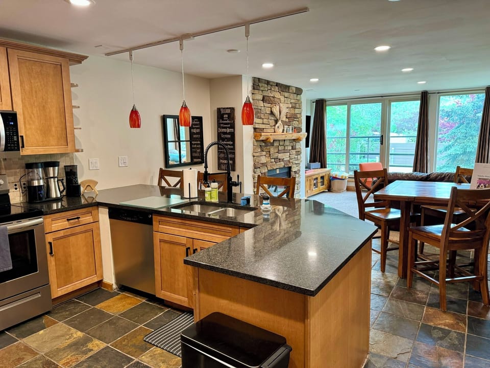 Open floor plan from kitchen to living room