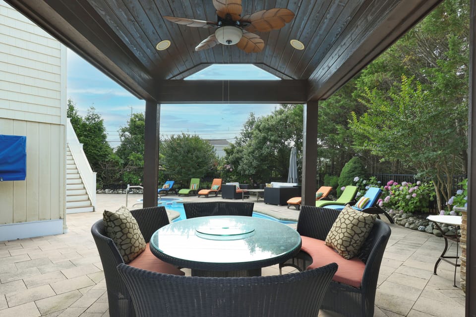 Outdoor dining area