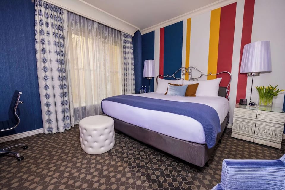 Relax after exploring with comfortable seating and easy in-room entertainment.