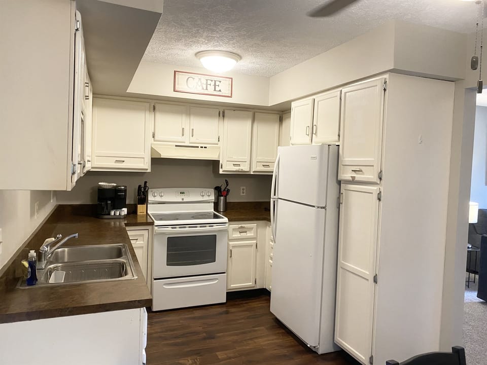 Kitchen with dining area