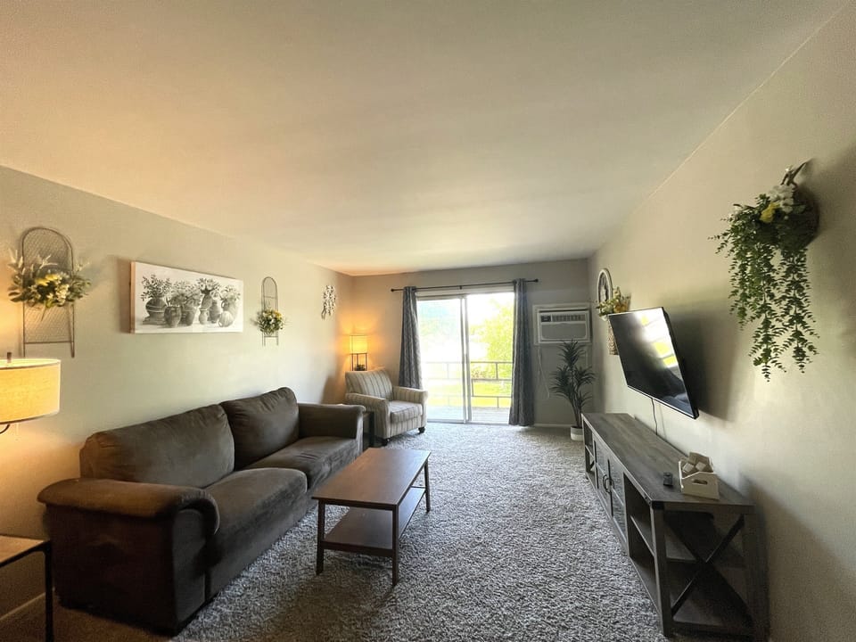 Living Room with 50" Smart TV