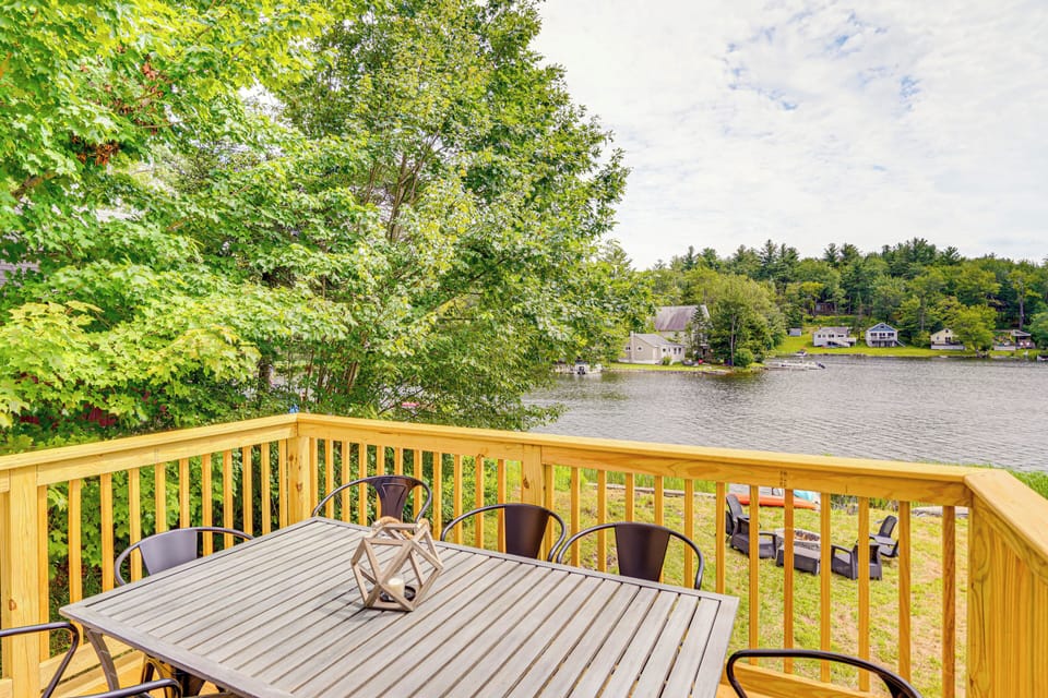 Deck | Main Level | Electric Grill