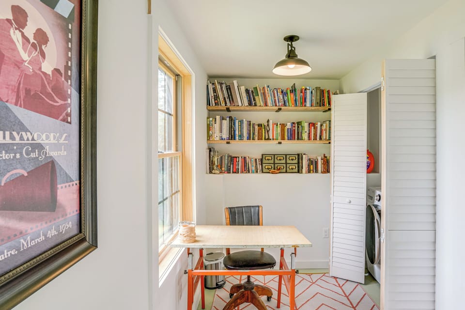 Workspace & Laundry | Lower Level