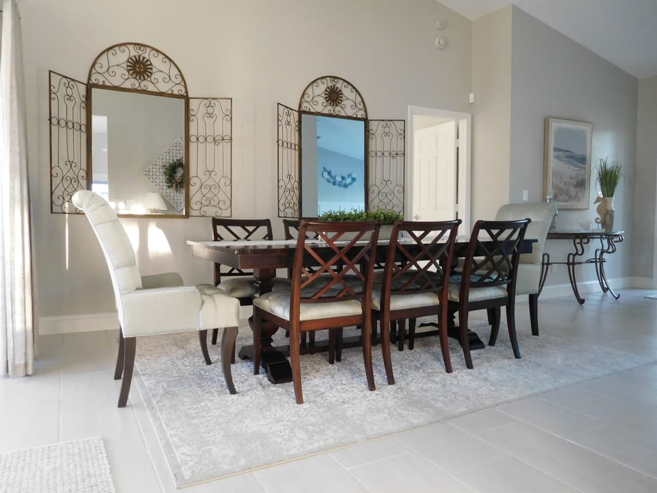 SW Cape - Dining Room