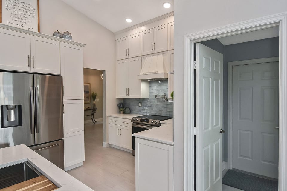 SW Cape - Kitchen (2)