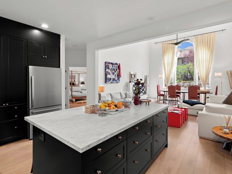 Kitchen / Living / Dining Area