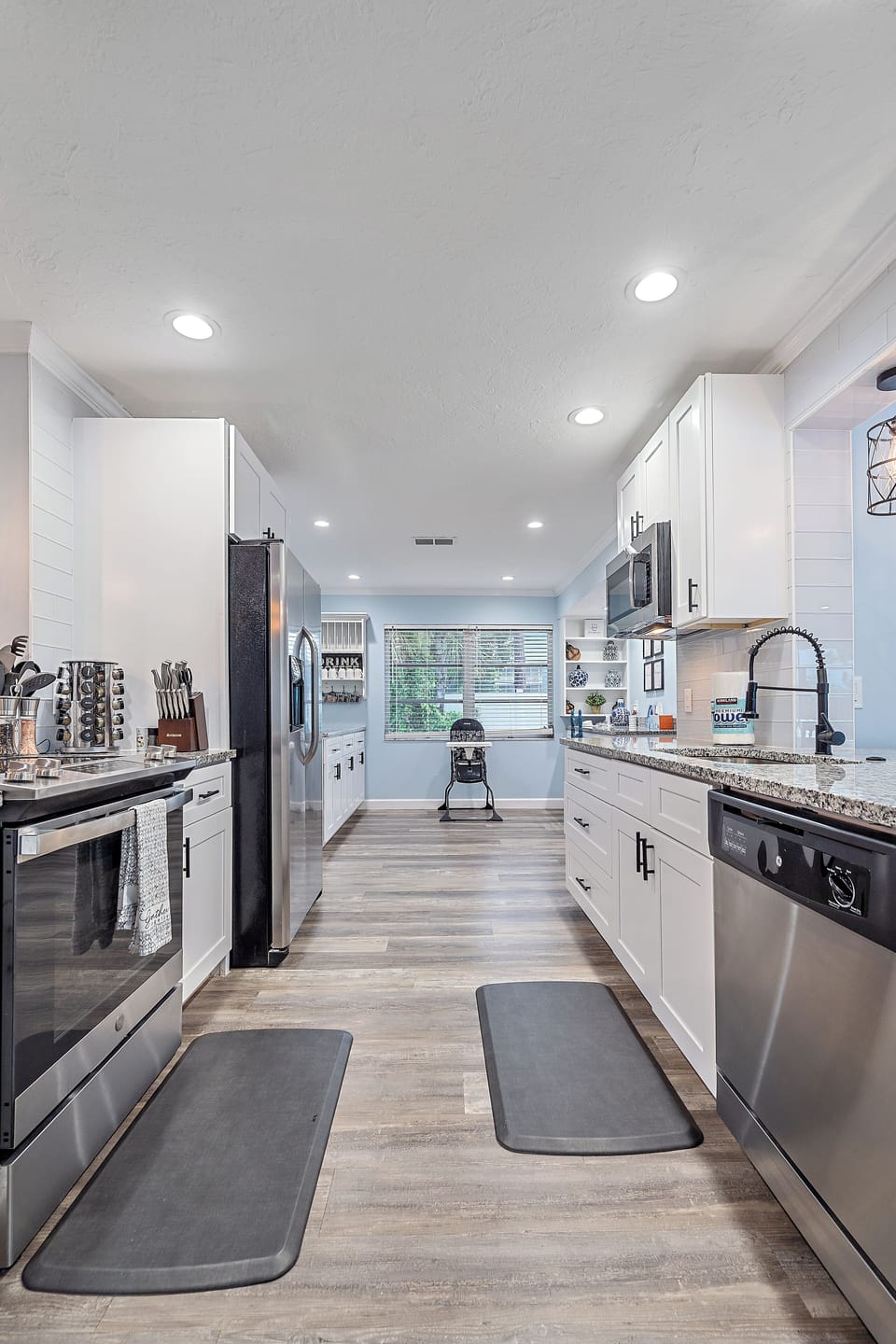 Large open format kitchen