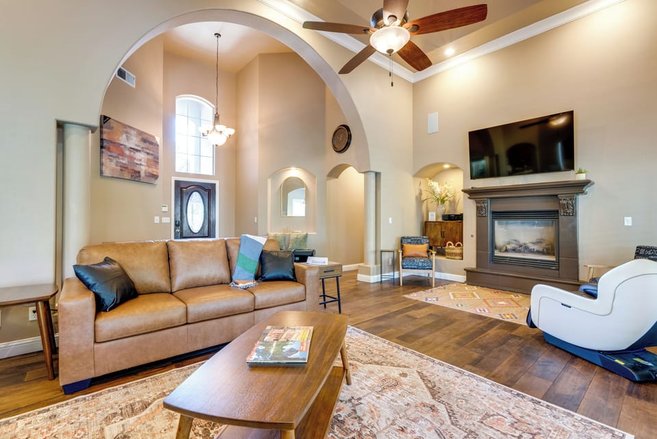 Clovis Vacation Rental | 3BR | 2BA | Step-Free Entry | 1,886 Sq Ft