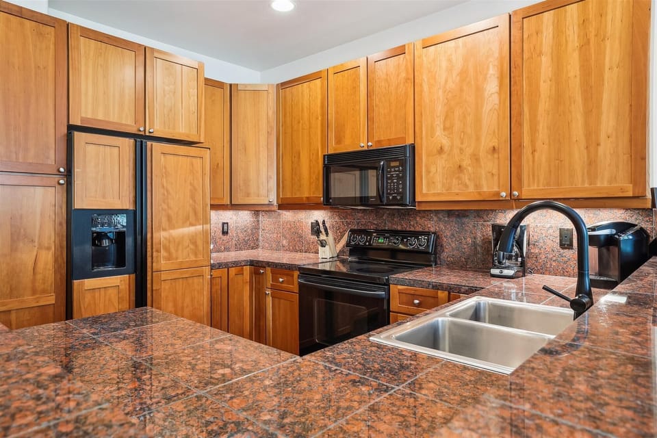 Kitchen - Highland Greens 25 - Breckenridge Vacation Rental
