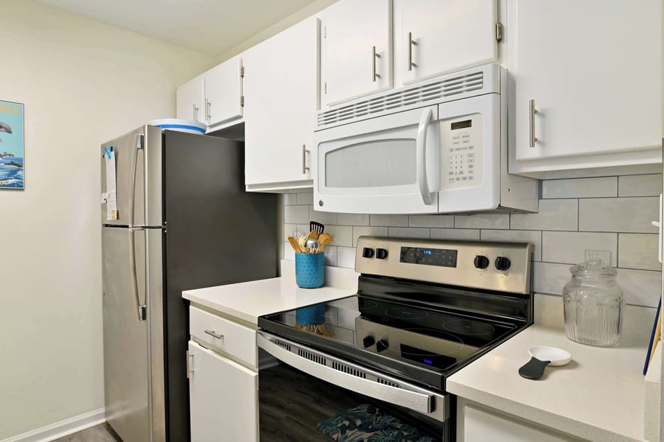 Fully equipped kitchen