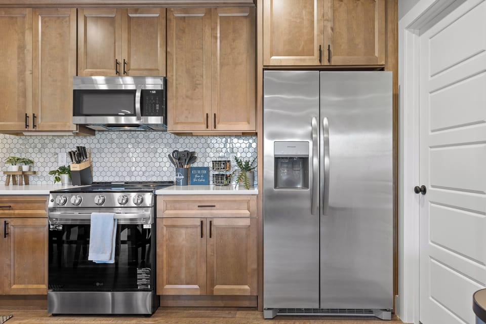 BASE Kitchen (2)