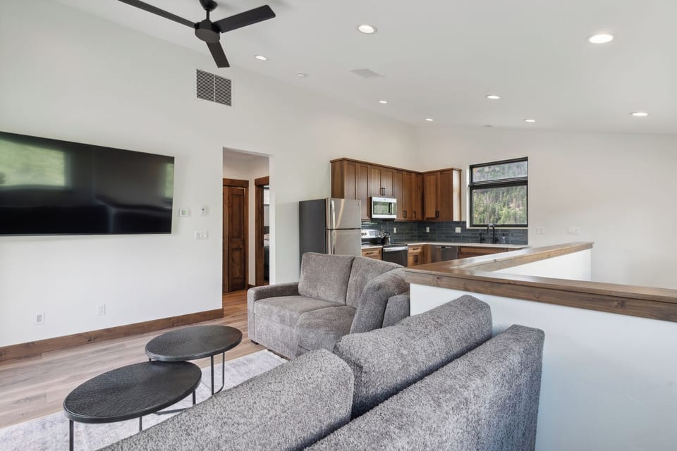 Ralphie's Run (Apartment)