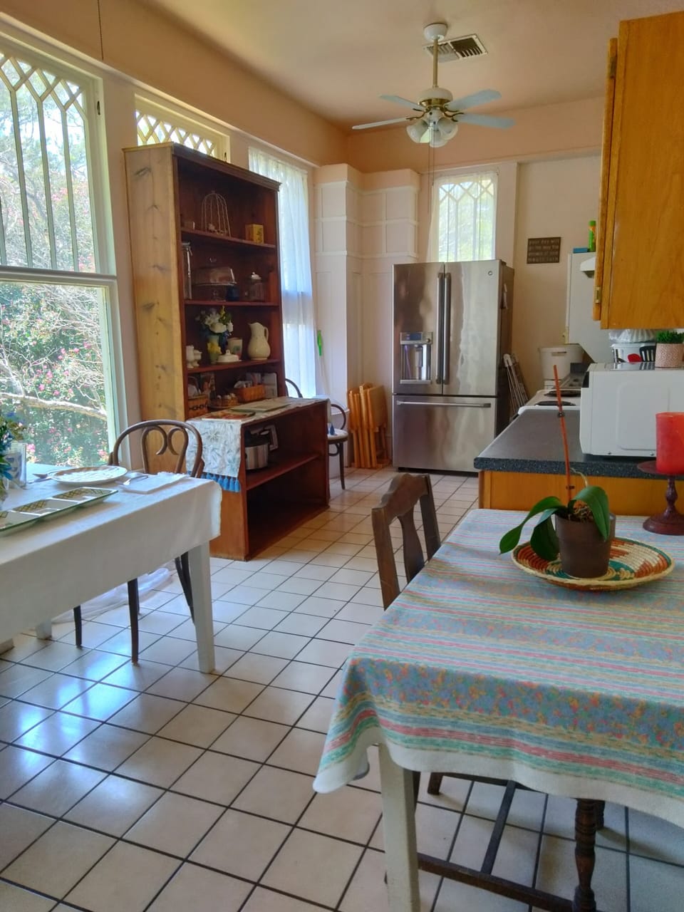 Kitchen with dining area
