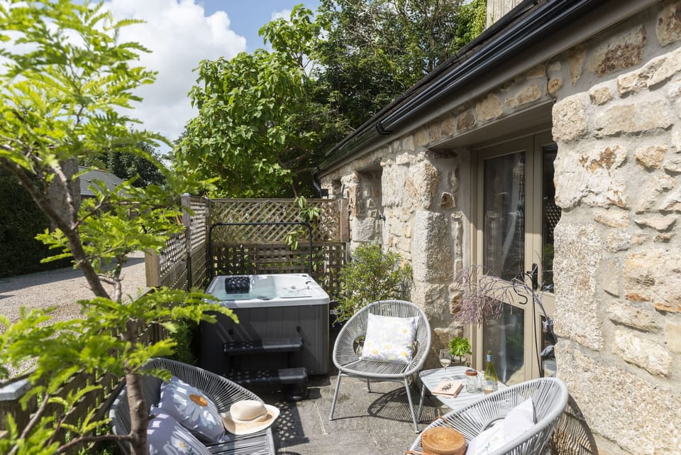 The Old Dairy, Carnhell Green, Hayle: Your sun-soaked courtyard is perfect for al fresco moments
