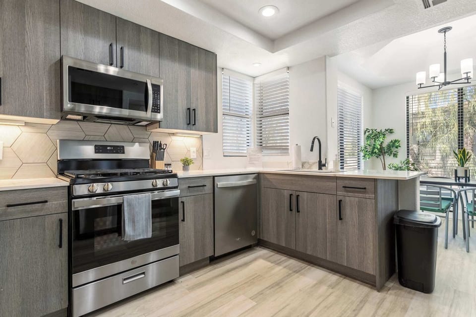 Fully equipped kitchen