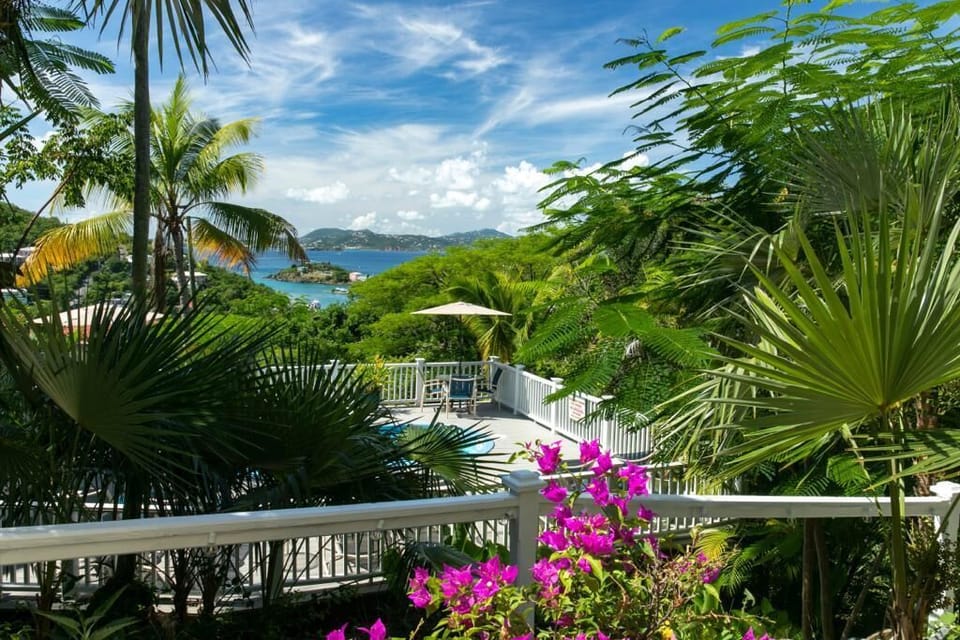 Ground floor studio with water views