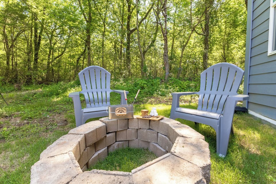 End your day with a relaxing bonfire, some good company, and delicious s'mores.