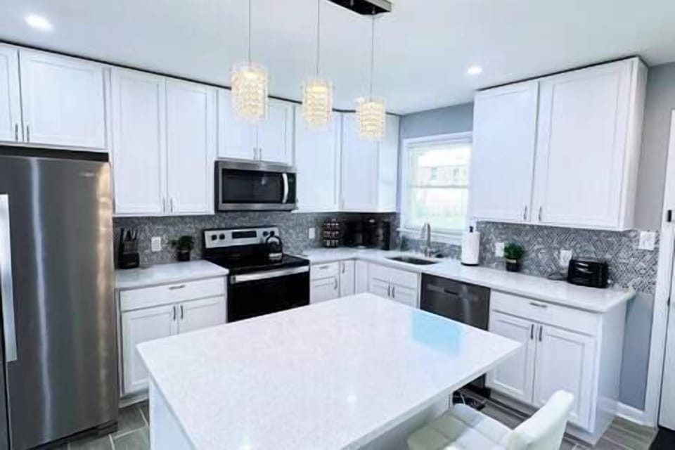 furnished kitchen