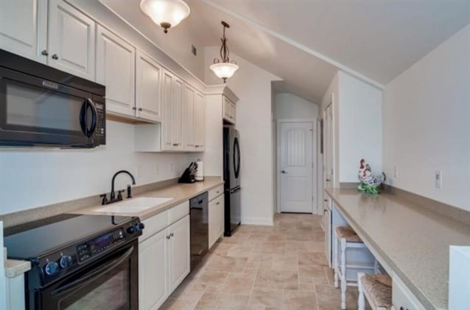 Kitchen, Stove, microwave, dishwasher, refrigerator