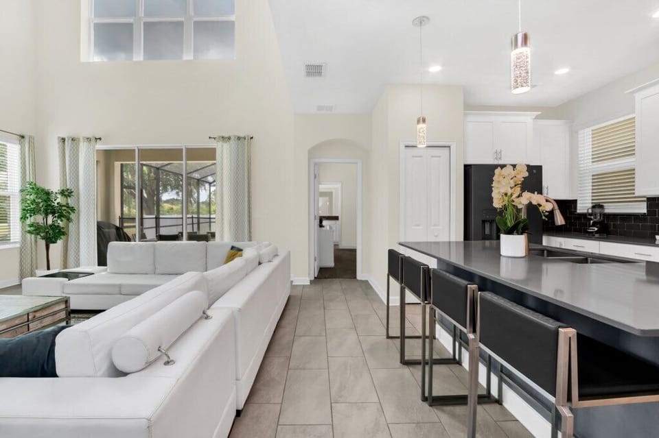 2775BookmarkDr,StoreyLake_08