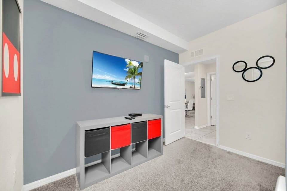 19-web-or-mls-4721-clock-tower-dr-304