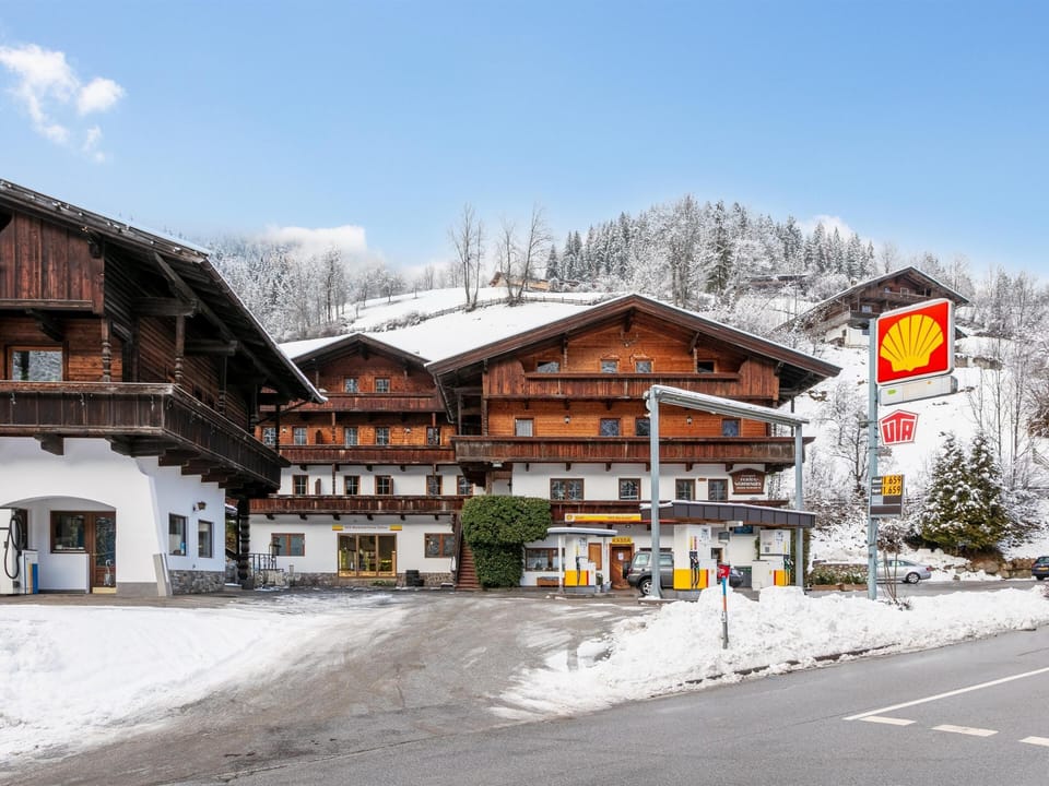 Holiday Home Exterior [winter]