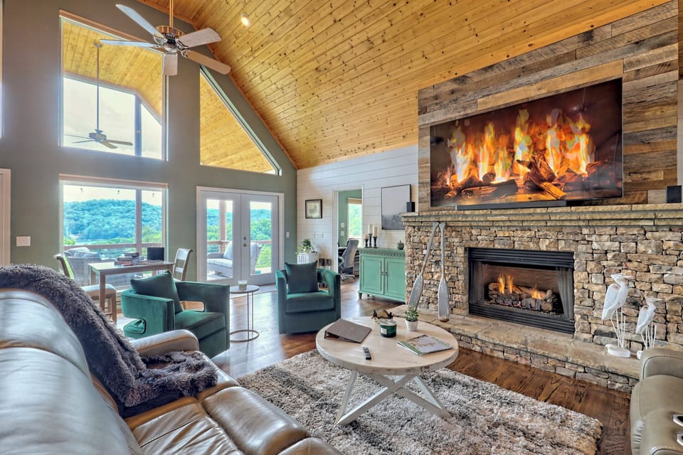 Open, cozy living room.