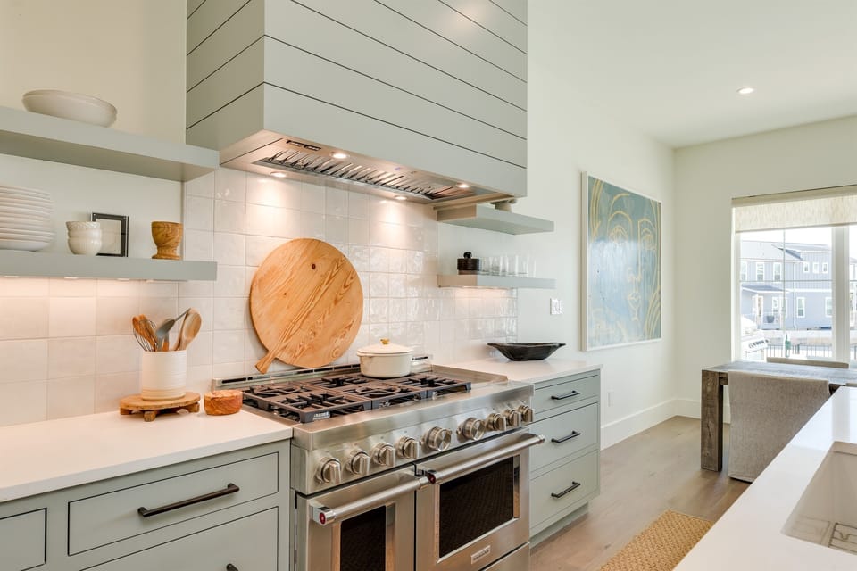 Gas commercial style stove