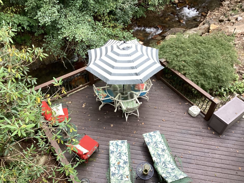 Hayesville Vacation Rental | 1BR | 1BA | Steps to Enter | 1,150 Sq Ft