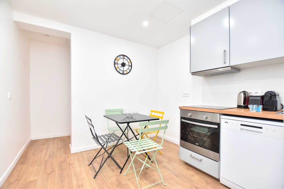 Dining area and open kitchen
