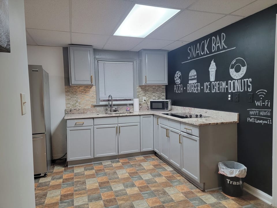 Lower Kitchen