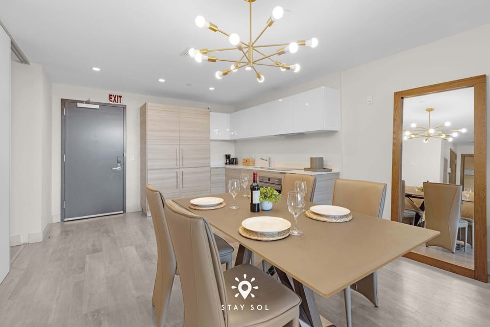 Dining room - Kitchen