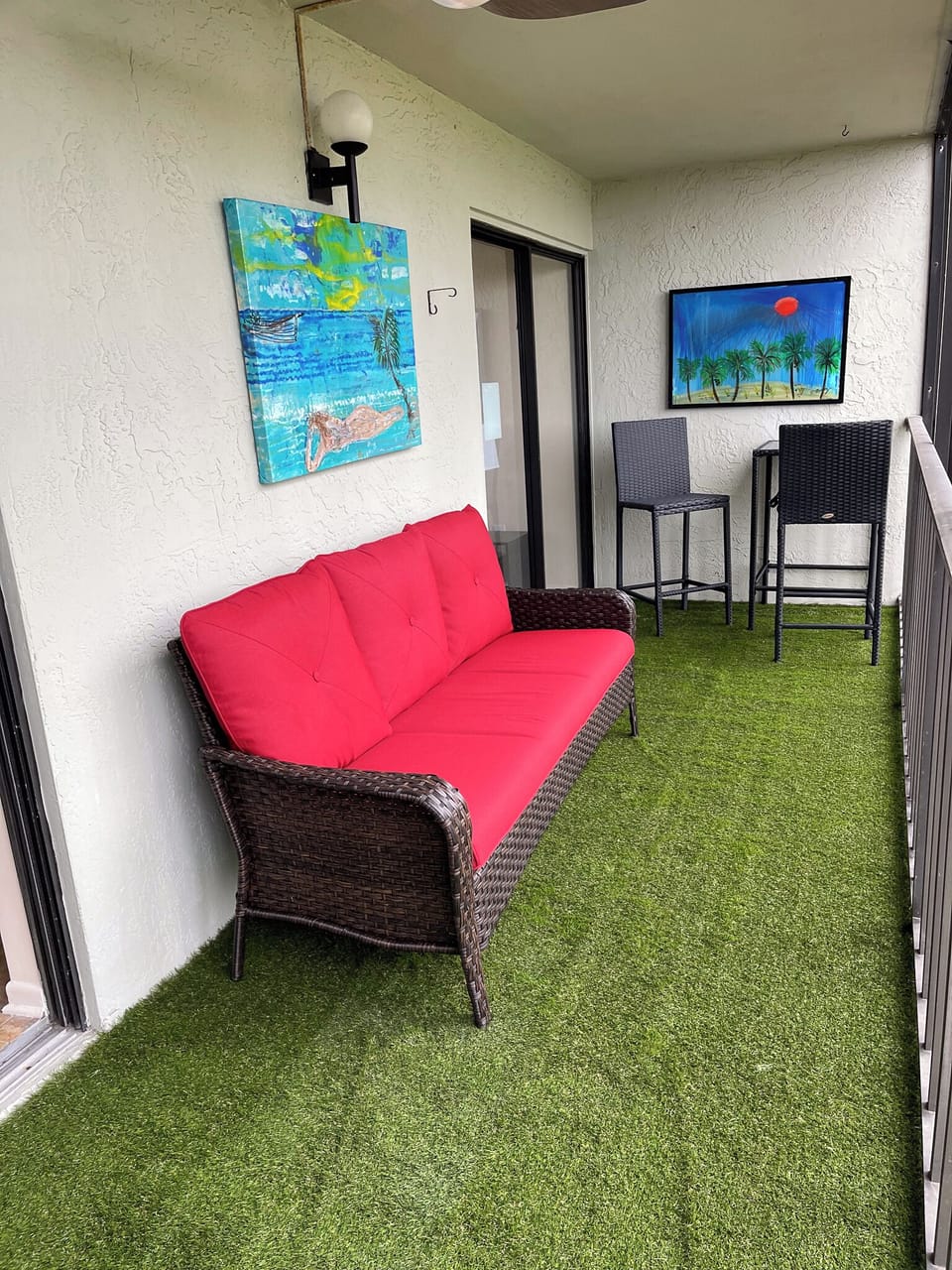 Covered, screened porch