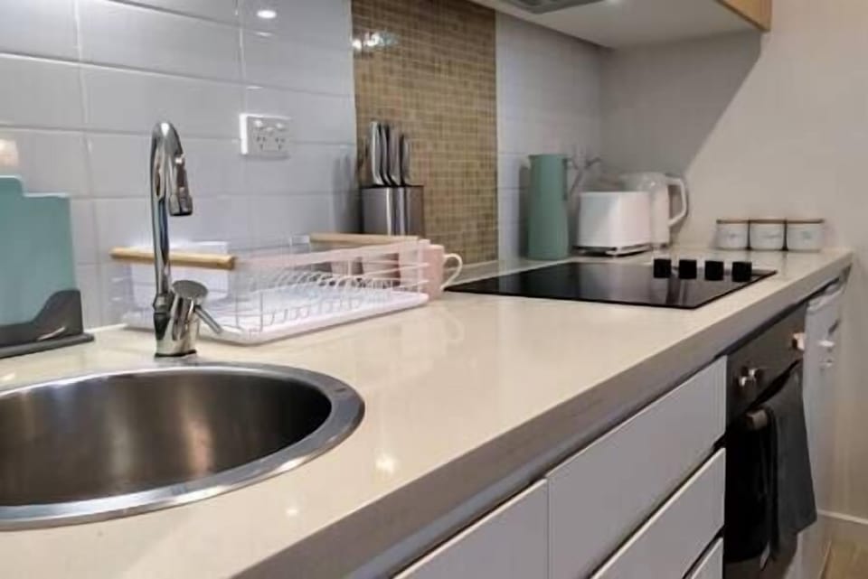 Kitchen (2)