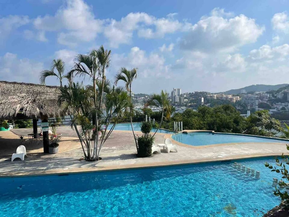 pool