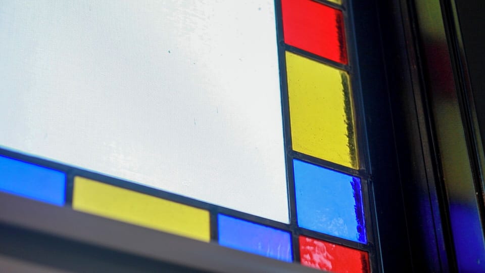 Victorian unit E queen efficiency apt downtown muskegon