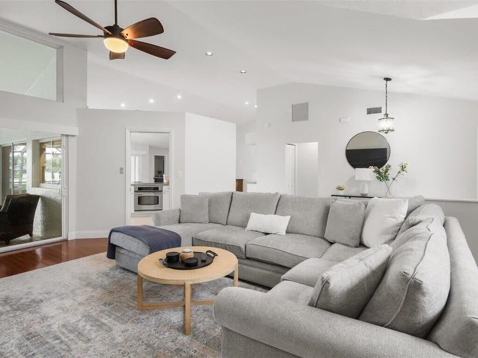 Spacious Open Main Living with Sectional Sofa