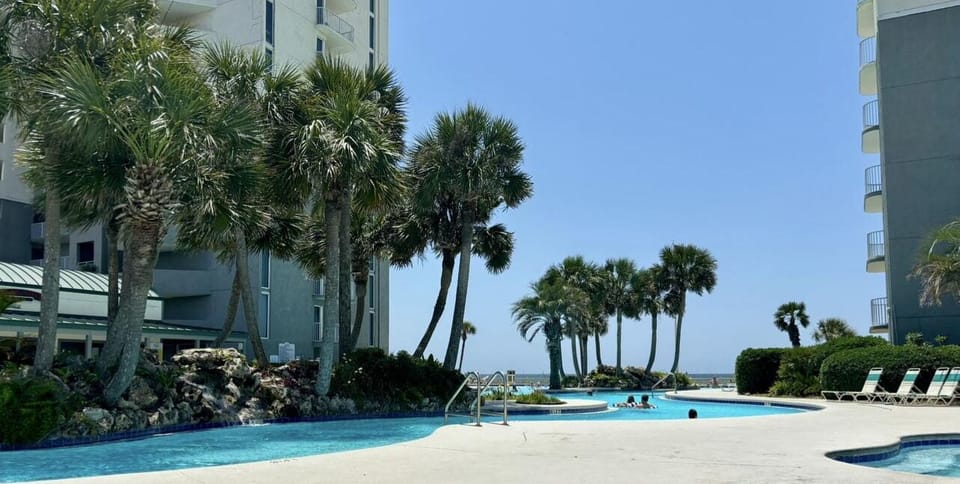 Lagoon pool