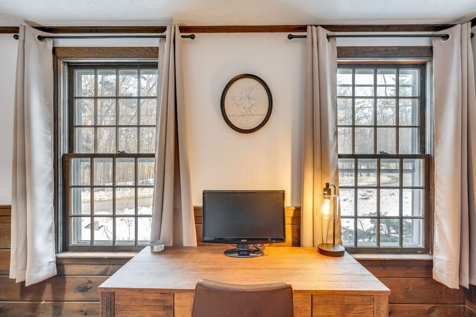 Work meets comfort! Get things done while enjoying the cozy vibes of your bedroom retreat.
